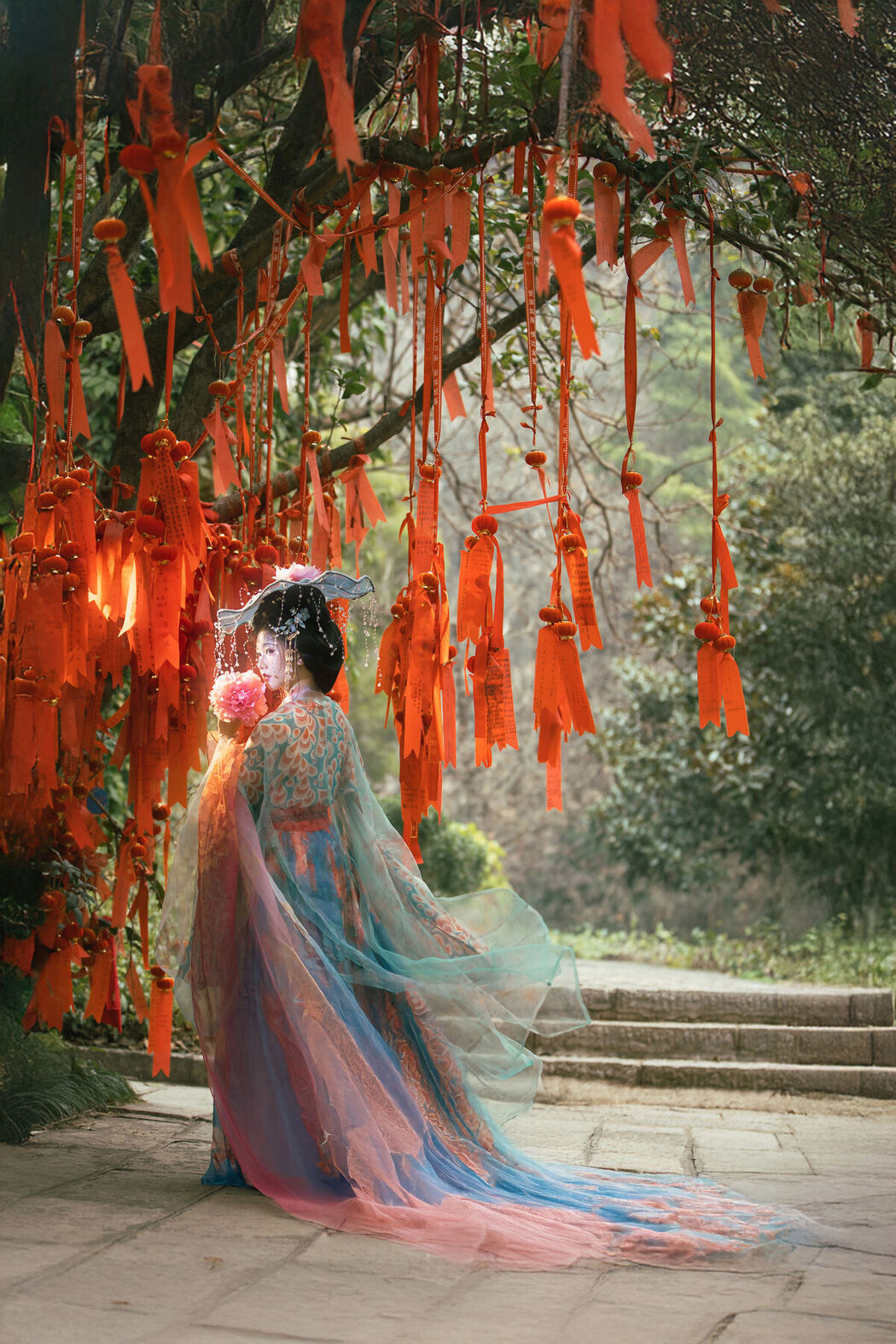 YiTuYu艺图语 Vol.8538 Suan La Tang Er (33P)