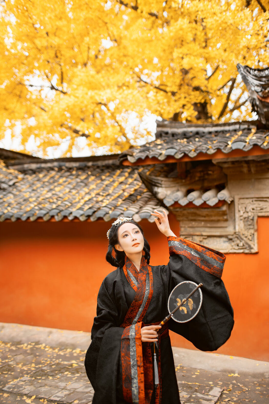 YiTuYu艺图语 Vol.8525 Tao Zi (49P)