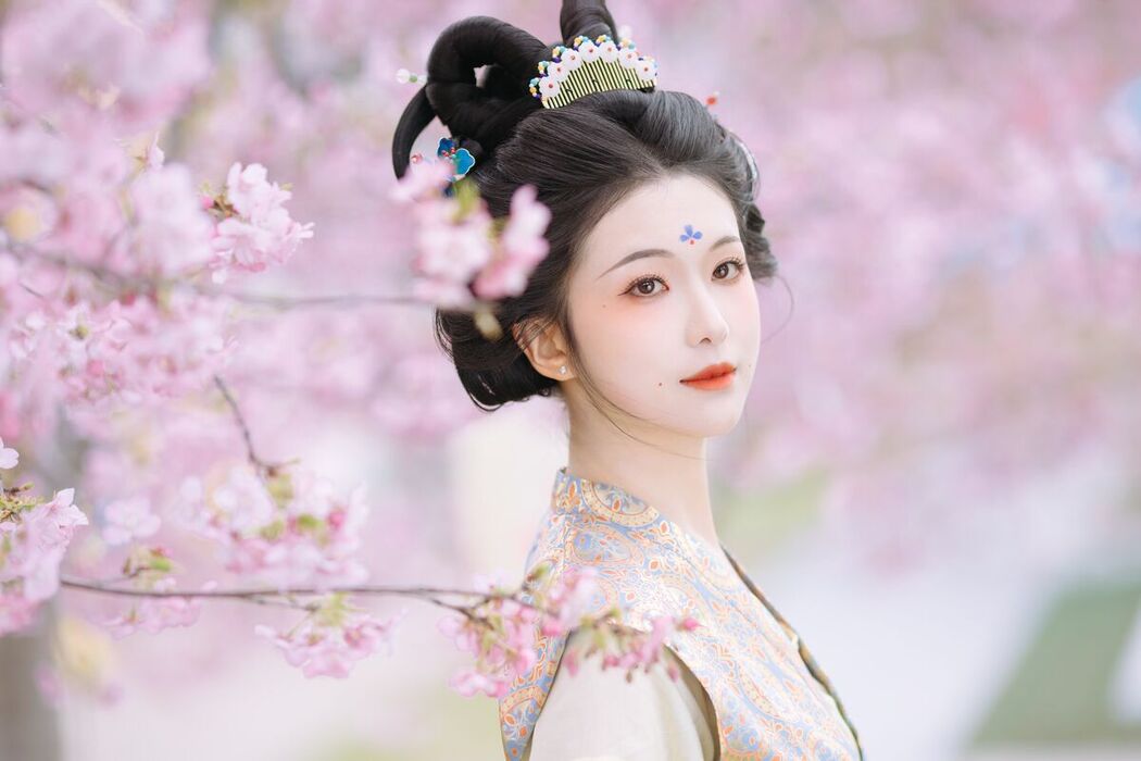 YiTuYu艺图语 Vol.8528 Ke Ke K (21P)