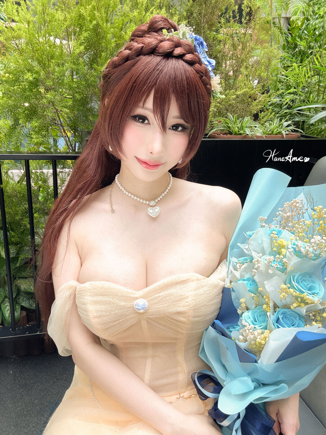 Coser@Hane Ame – 2025生日礼服 (30P – 3V)