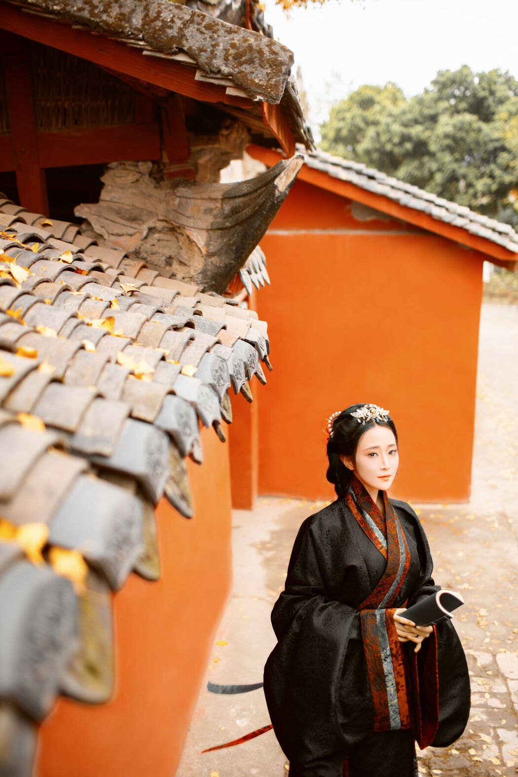 YiTuYu艺图语 Vol.8525 Tao Zi (49P)