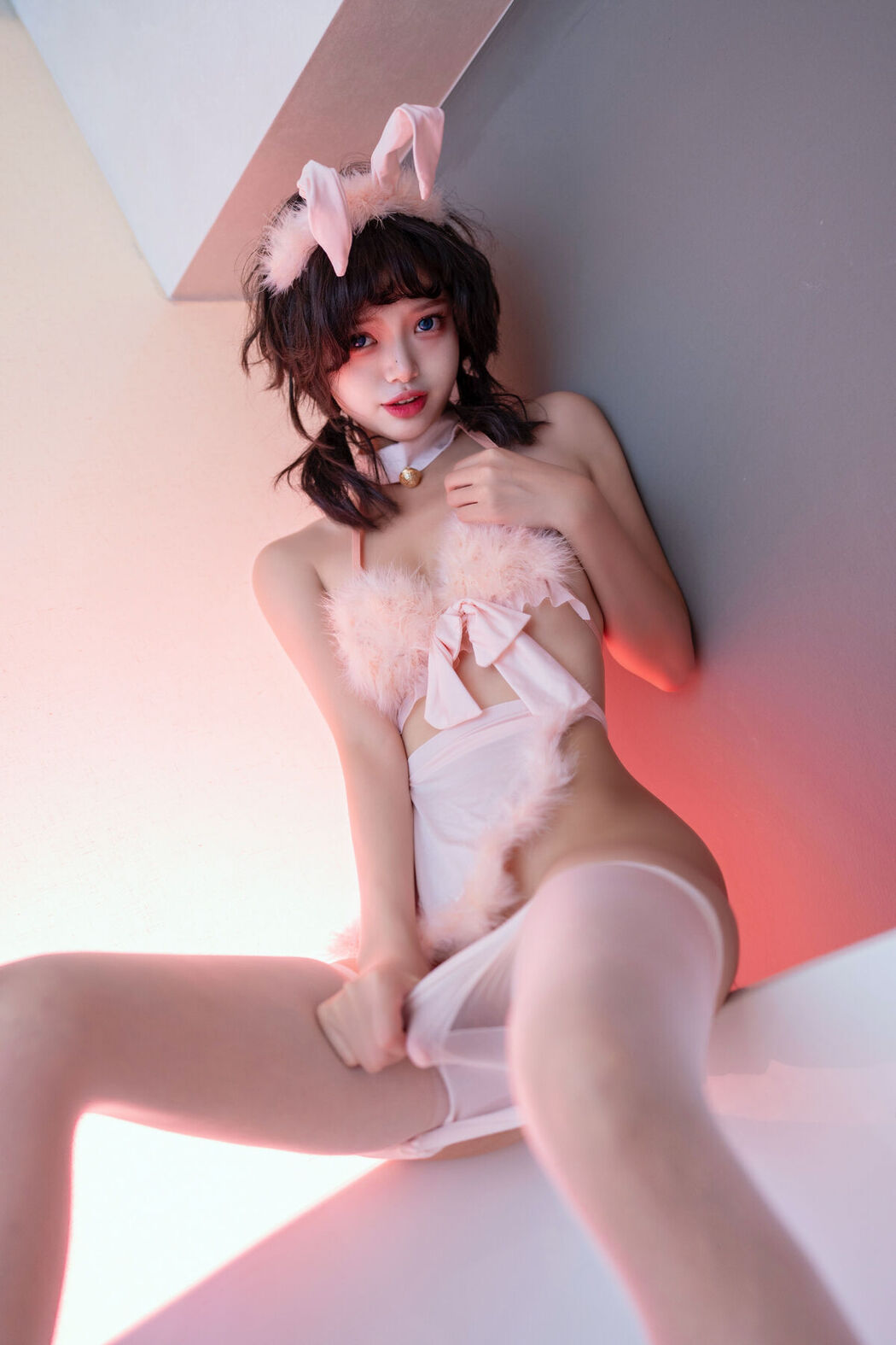 XiuRen秀人网 Uncensored Qiao Qiao 巧巧 – R18 秀人网模特 粉红色的小兔子 (91P)