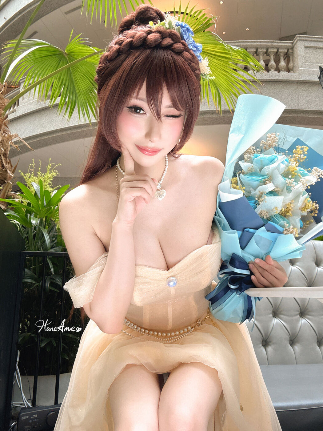 Coser@Hane Ame – 2025生日礼服 (30P – 3V)