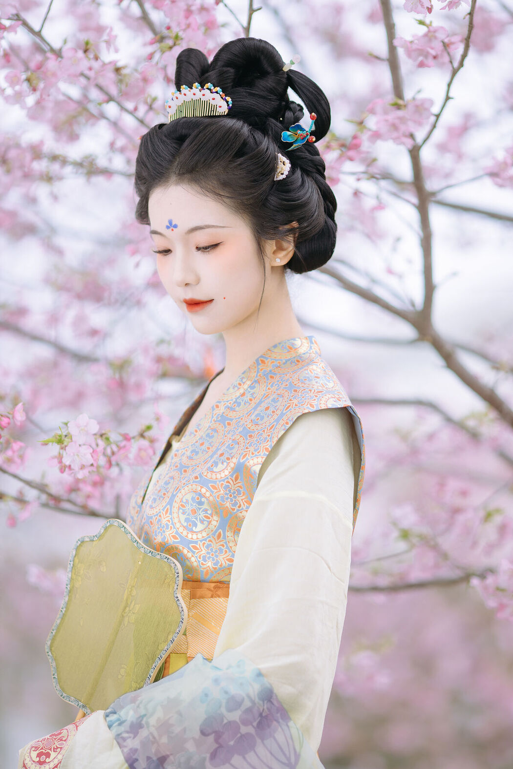 YiTuYu艺图语 Vol.8528 Ke Ke K (21P)