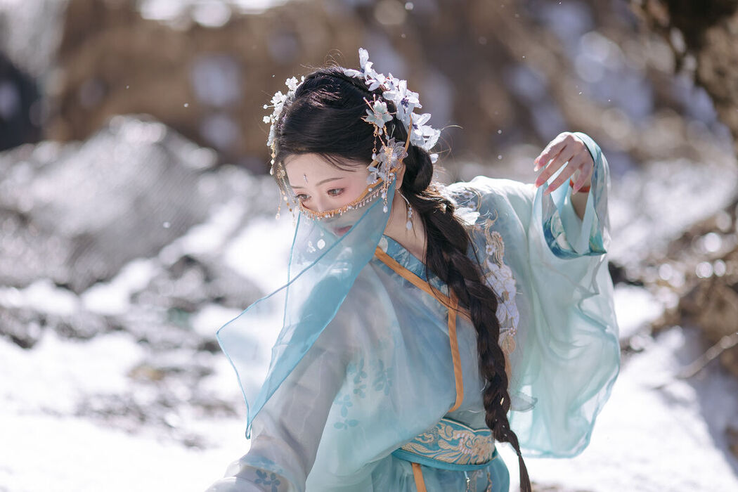 YiTuYu艺图语 Vol.8542 Chi Yan Zai Zhe Li (22P)