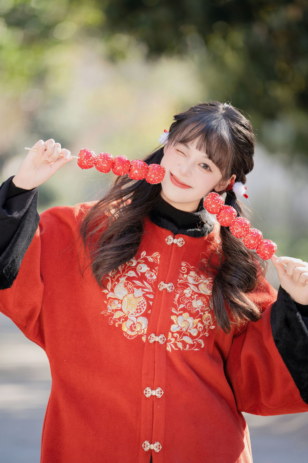 YiTuYu艺图语 Vol.8539 Xia Yu Xiao Nian (22P)