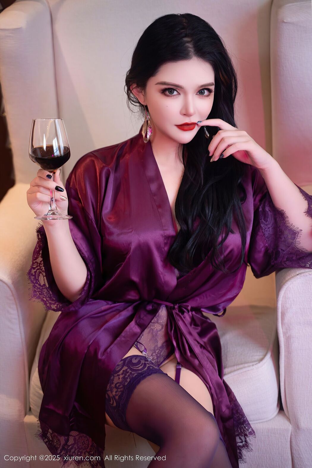 XiuRen秀人网 No.10700 Yi Li Sha You Dian Bai (61P)