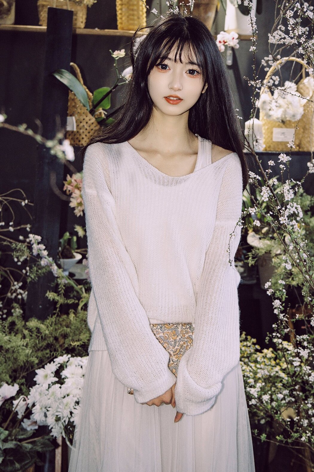 YiTuYu艺图语 Vol.8549 Leng Ku Wang Ye (23P) Cover Photo