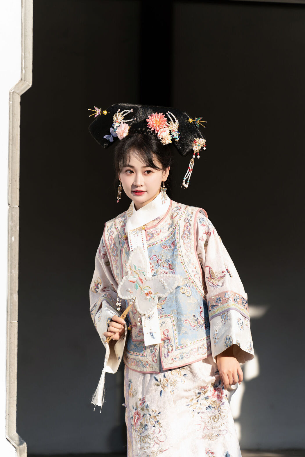 YiTuYu艺图语 Vol.8552 Jiao Yi Zhi Sui Sui (48P)