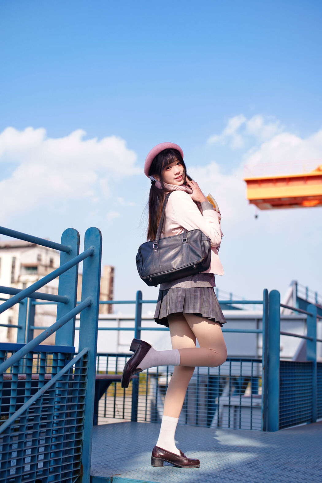 YiTuYu艺图语 Vol.8548 Tun Shu Mei (49P)