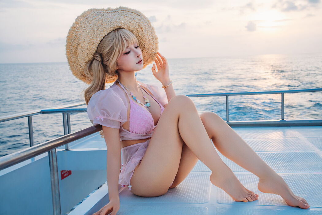 Coser@蠢沫沫 chunmomo – 2025年12月自拍 Part02 (68P)