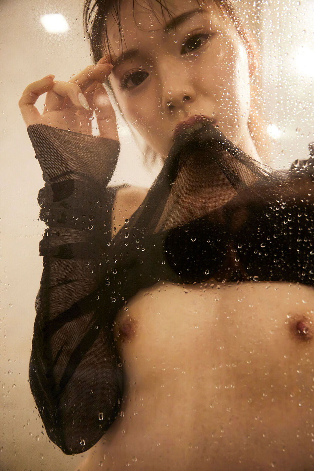 JP Mio Ishikawa 石川澪 – FLASHデジタル写真集R 抱きしめたくなる。 (73P)