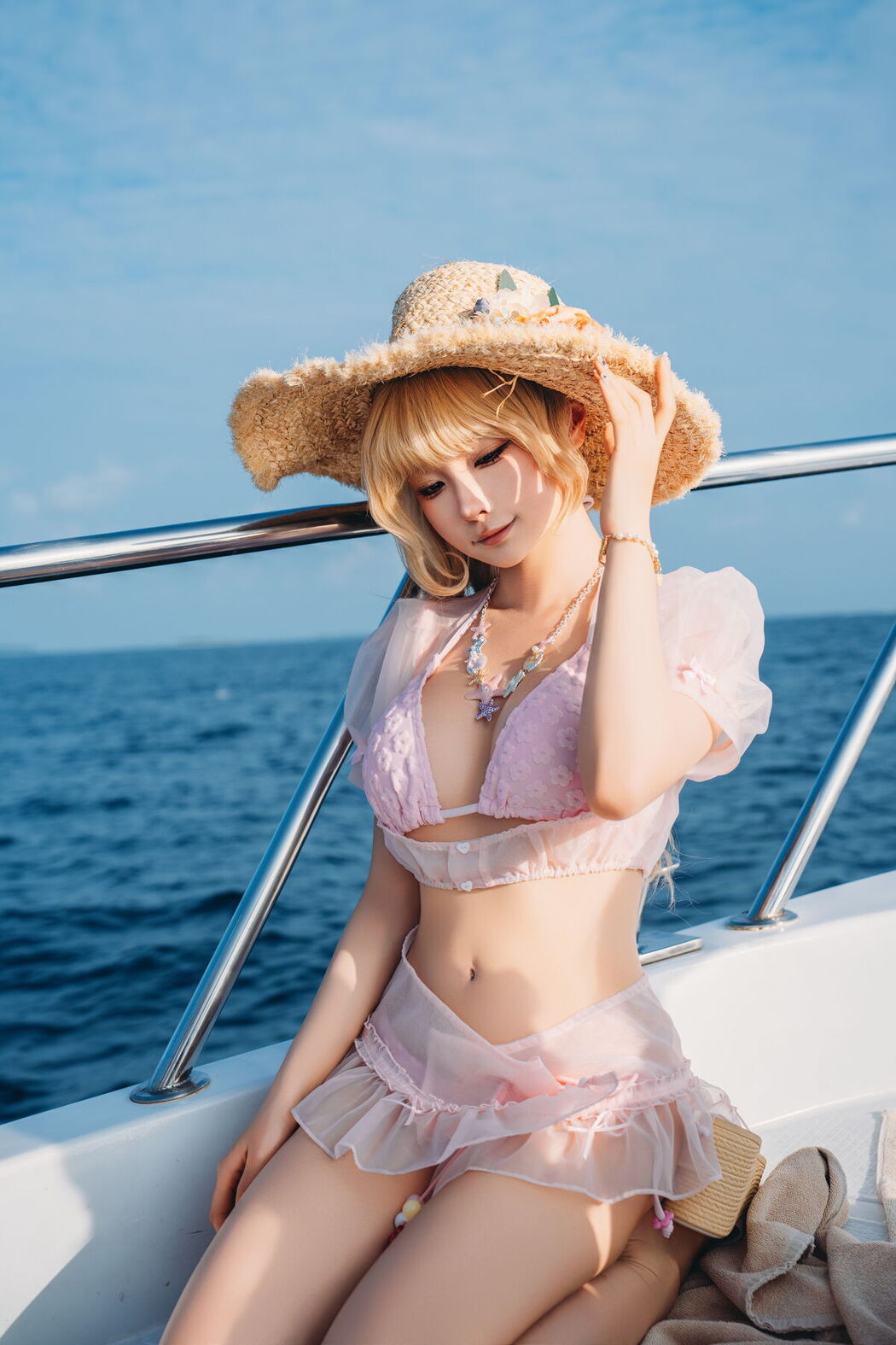 Coser@蠢沫沫 chunmomo – 2025年12月自拍 Part02 (68P)