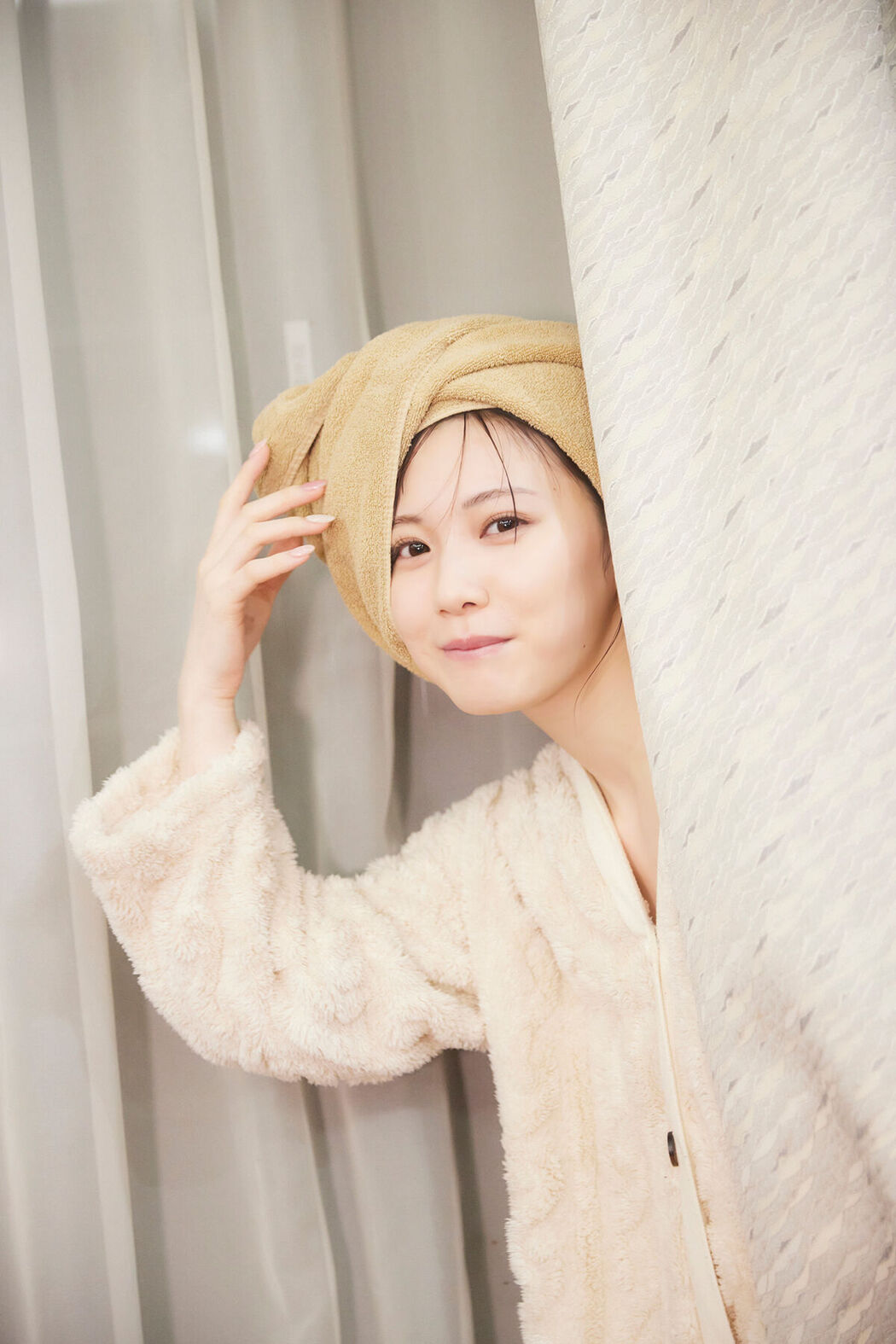 JP Mio Ishikawa 石川澪 – FLASHデジタル写真集R 抱きしめたくなる。 (73P)