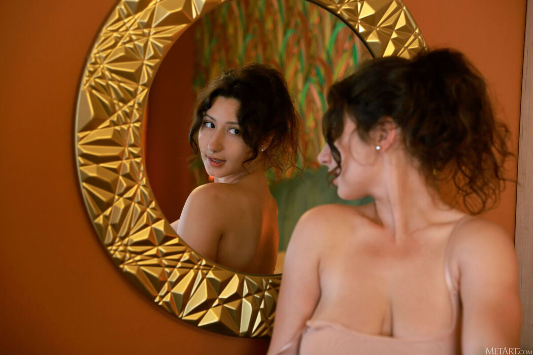 MetArt Lola Bredly – Turquoise Dreams Part01 (63P)