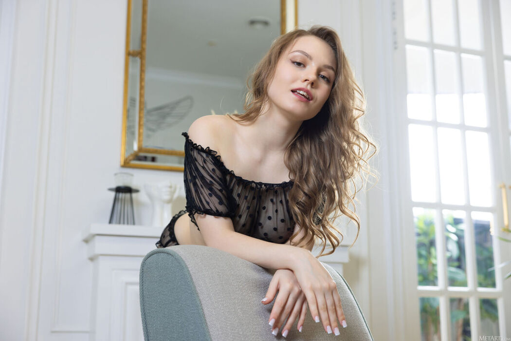 MetArt Sylvia Wise – Sweetly Seduce Part01 (49P)