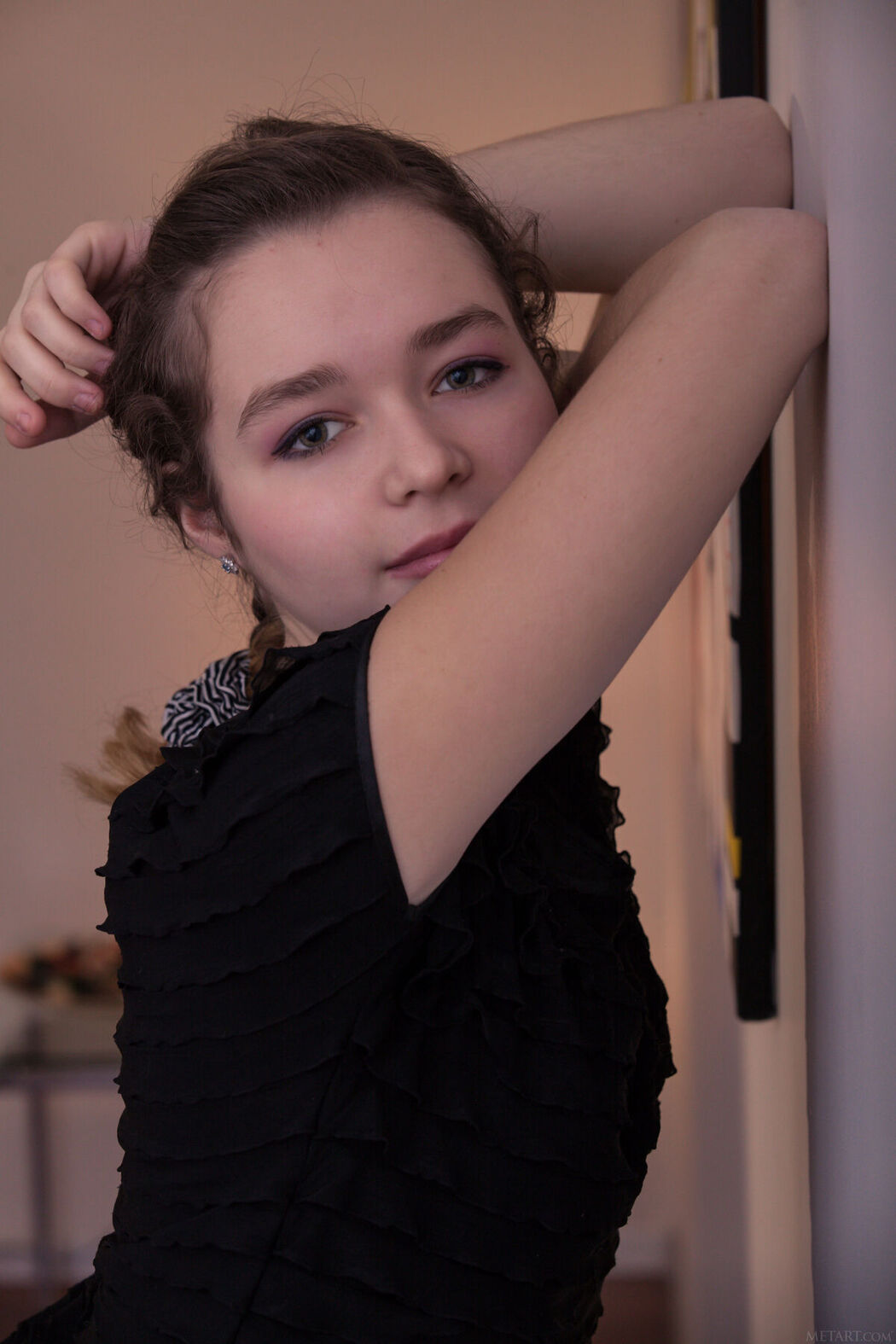 MetArt Lu – Presenting Lu Part01 (63P)