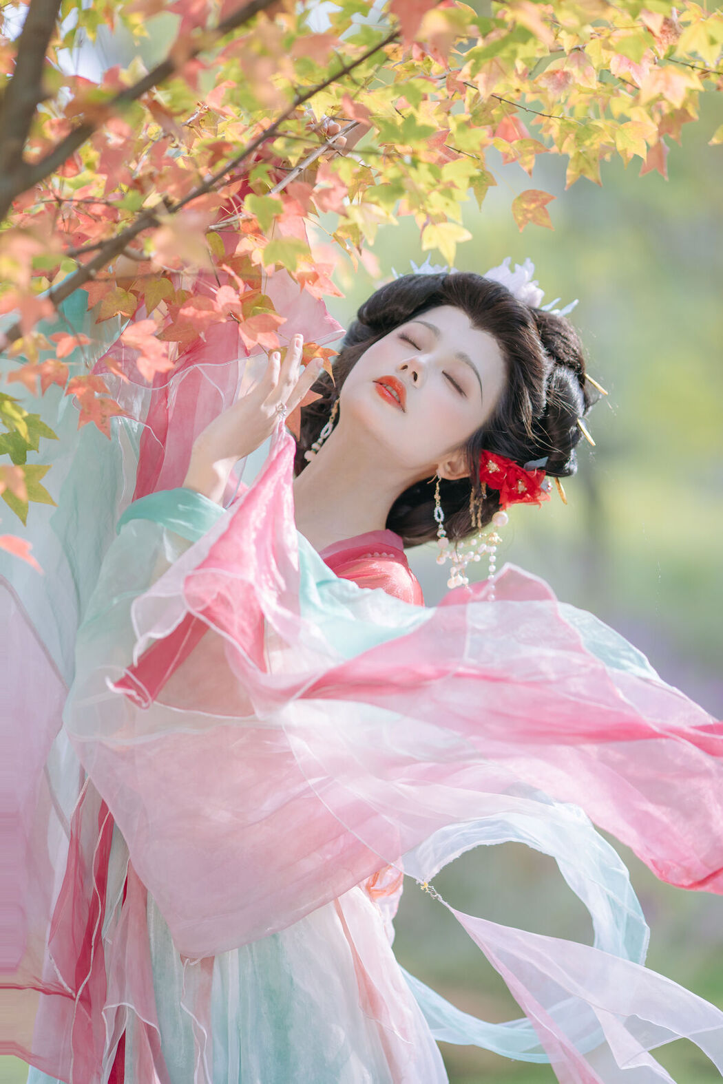 YiTuYu艺图语 Vol.8566 Shi Yu Shi Ya (21P)