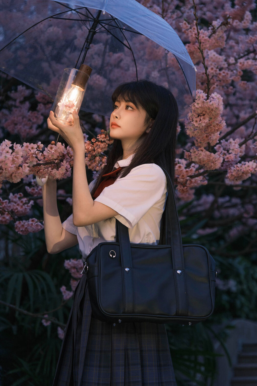 YiTuYu艺图语 Vol.8564 Xing Zhi Ka Tao (21P)