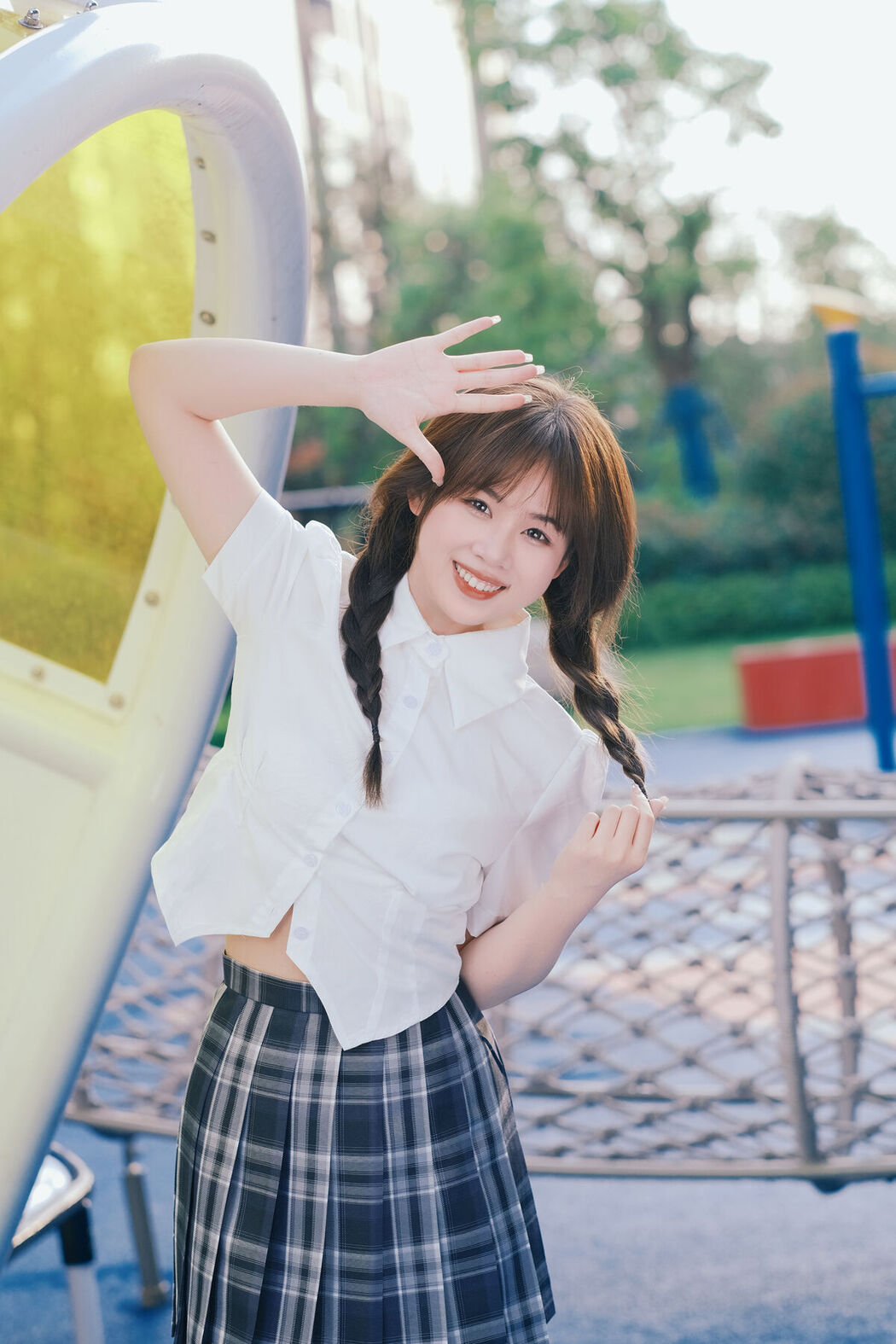 YiTuYu艺图语 Vol.8569 Pao Fu Xiao Fang (23P)