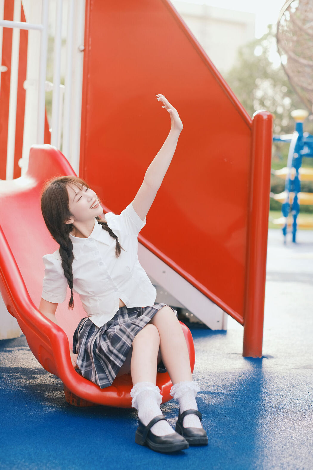 YiTuYu艺图语 Vol.8569 Pao Fu Xiao Fang (23P)