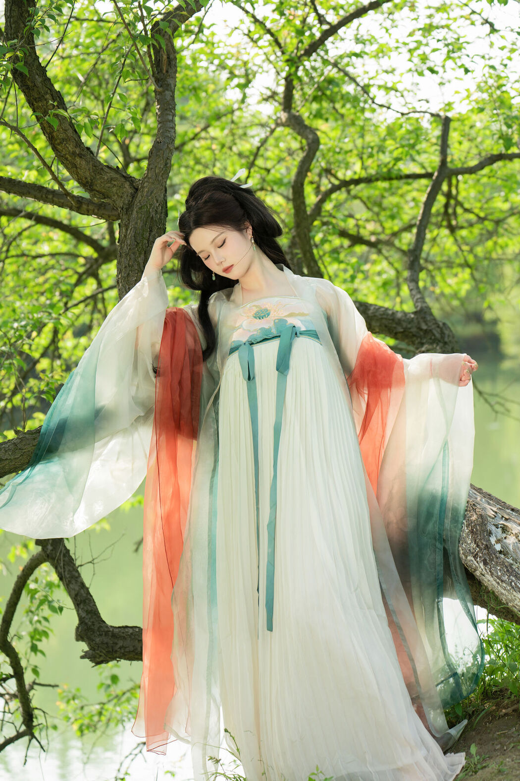 YiTuYu艺图语 Vol.8558 Xi Gua (25P)