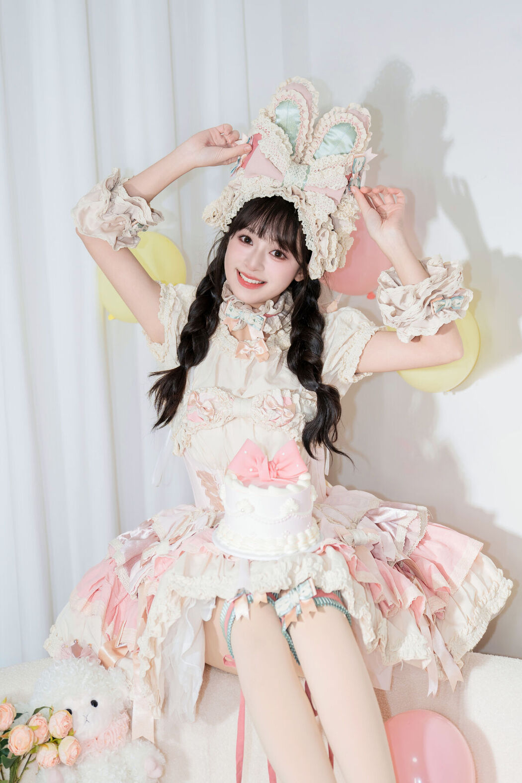 YiTuYu艺图语 Vol.8557 Xia Yu Xiao Nian (26P)