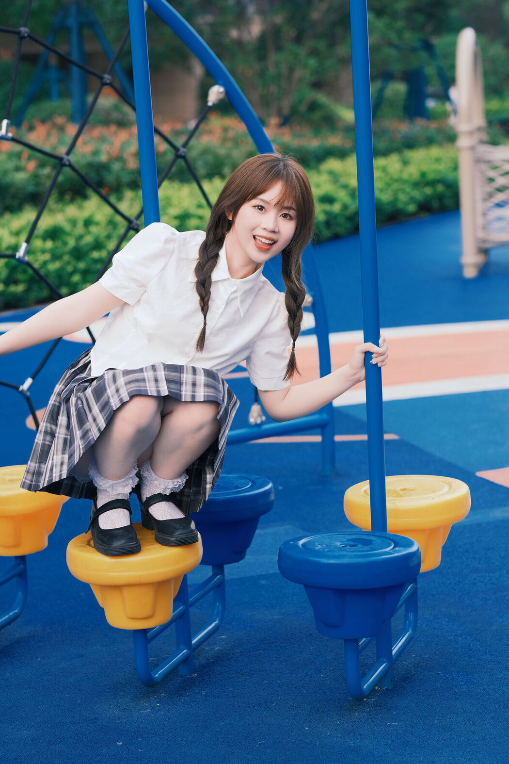 YiTuYu艺图语 Vol.8569 Pao Fu Xiao Fang (23P)