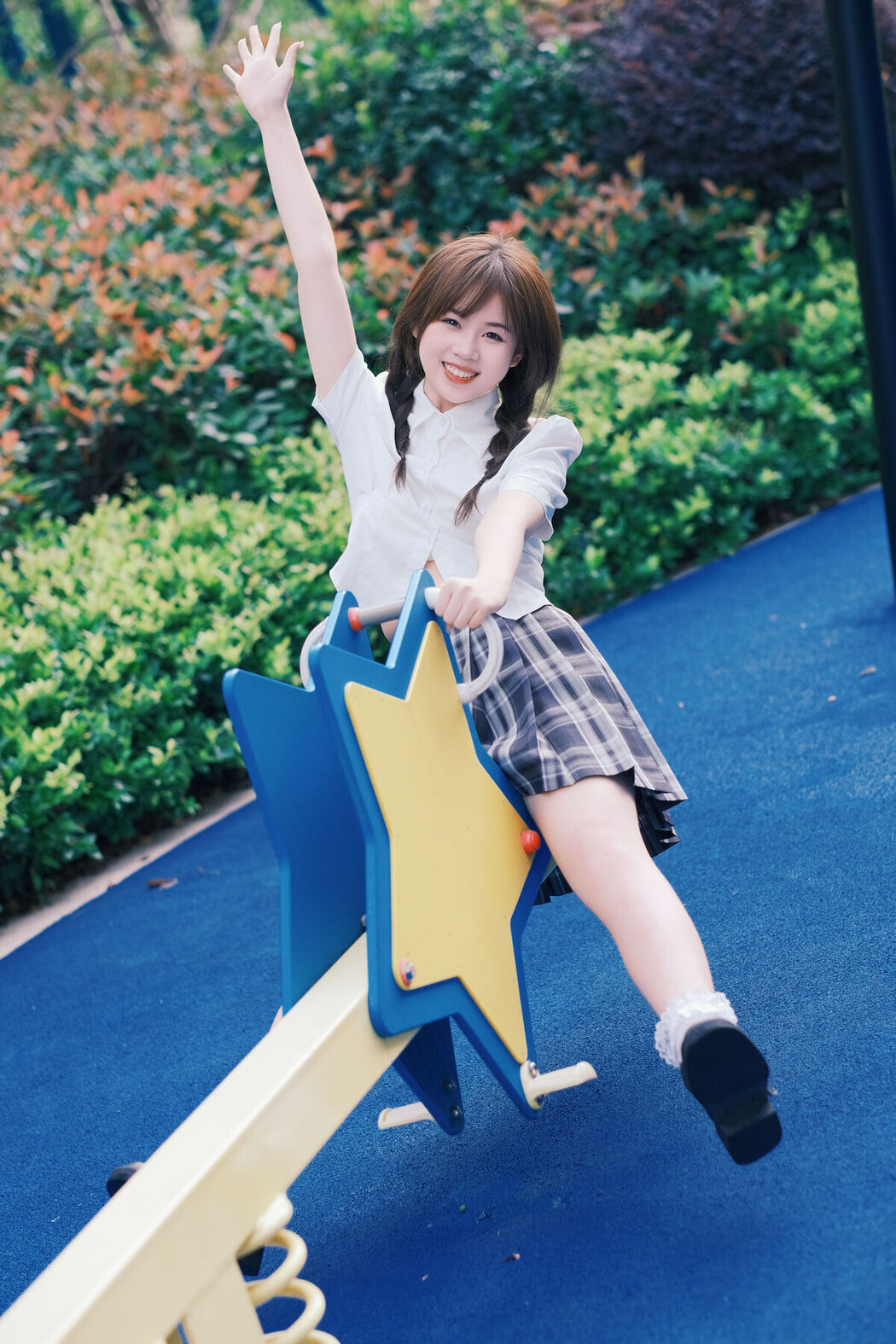 YiTuYu艺图语 Vol.8569 Pao Fu Xiao Fang (23P)