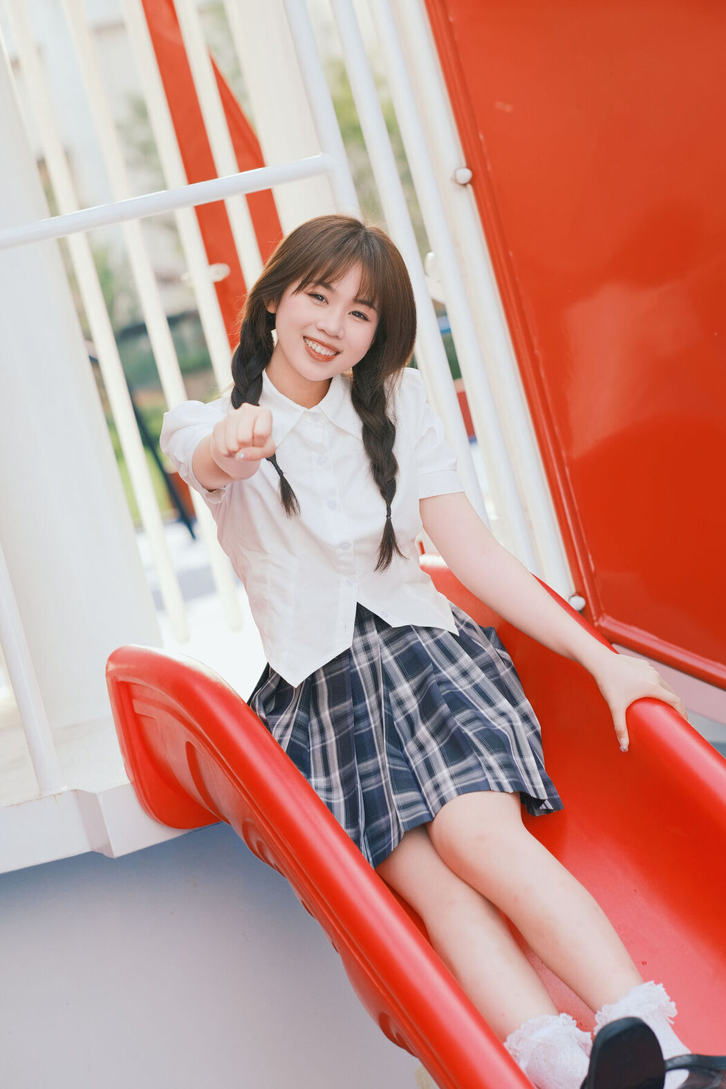 YiTuYu艺图语 Vol.8569 Pao Fu Xiao Fang (23P)