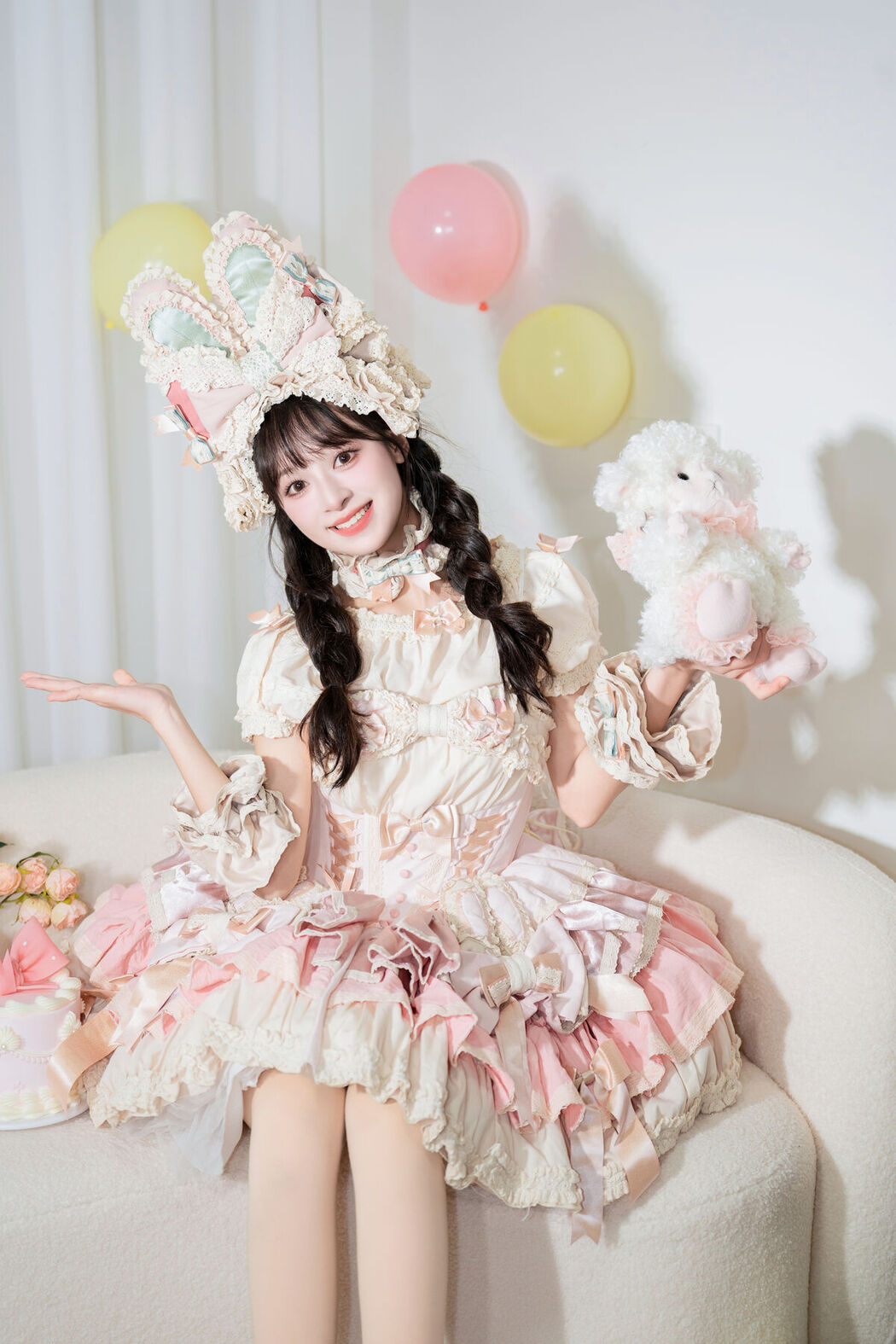 YiTuYu艺图语 Vol.8557 Xia Yu Xiao Nian (26P)