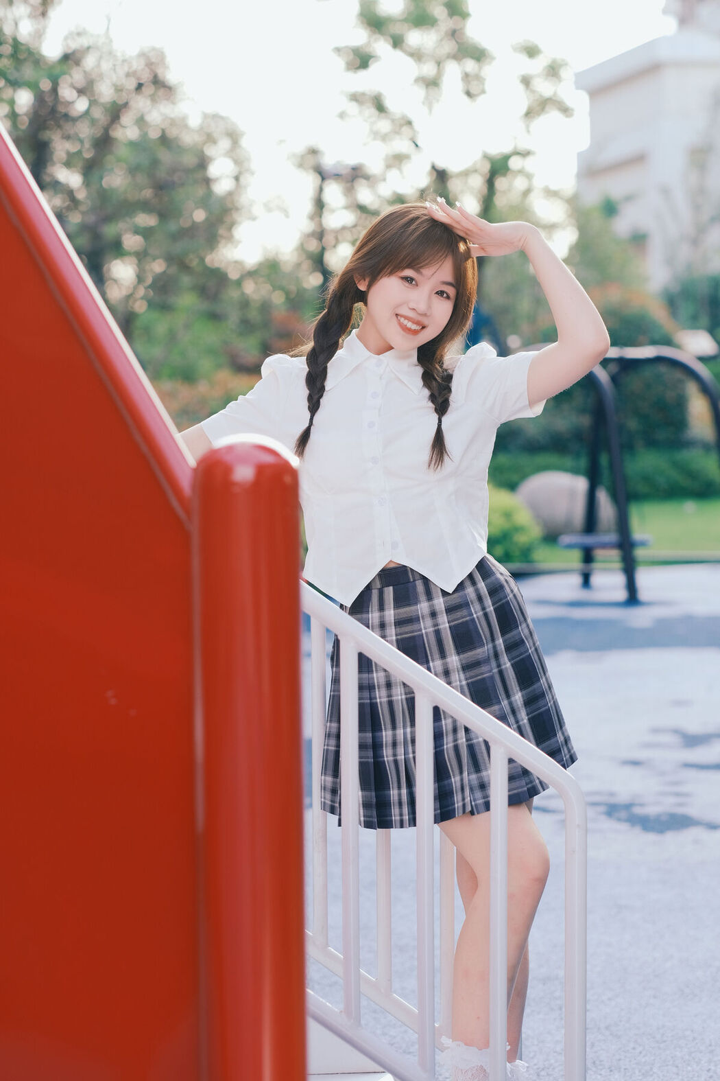 YiTuYu艺图语 Vol.8569 Pao Fu Xiao Fang (23P)