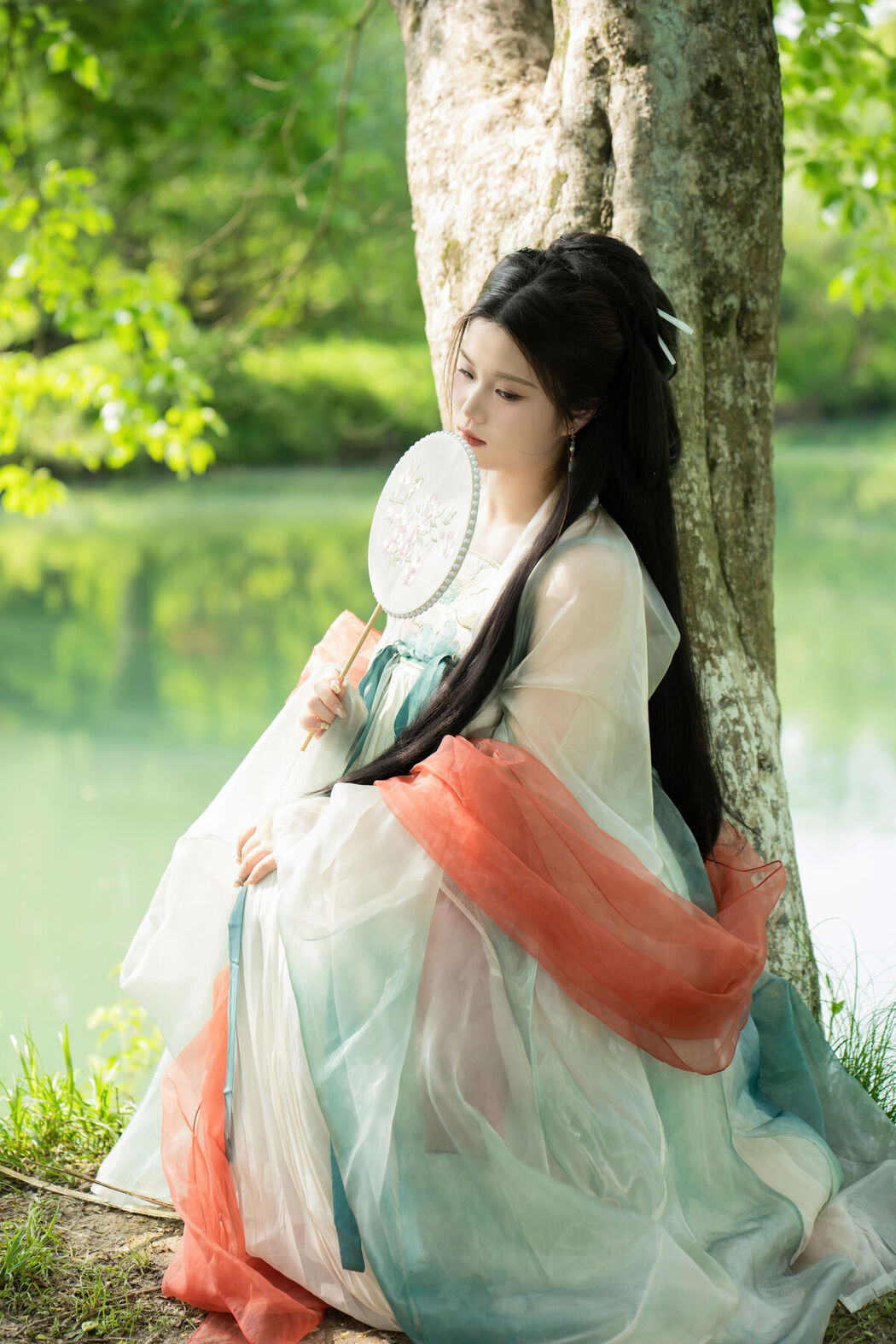 YiTuYu艺图语 Vol.8558 Xi Gua (25P)