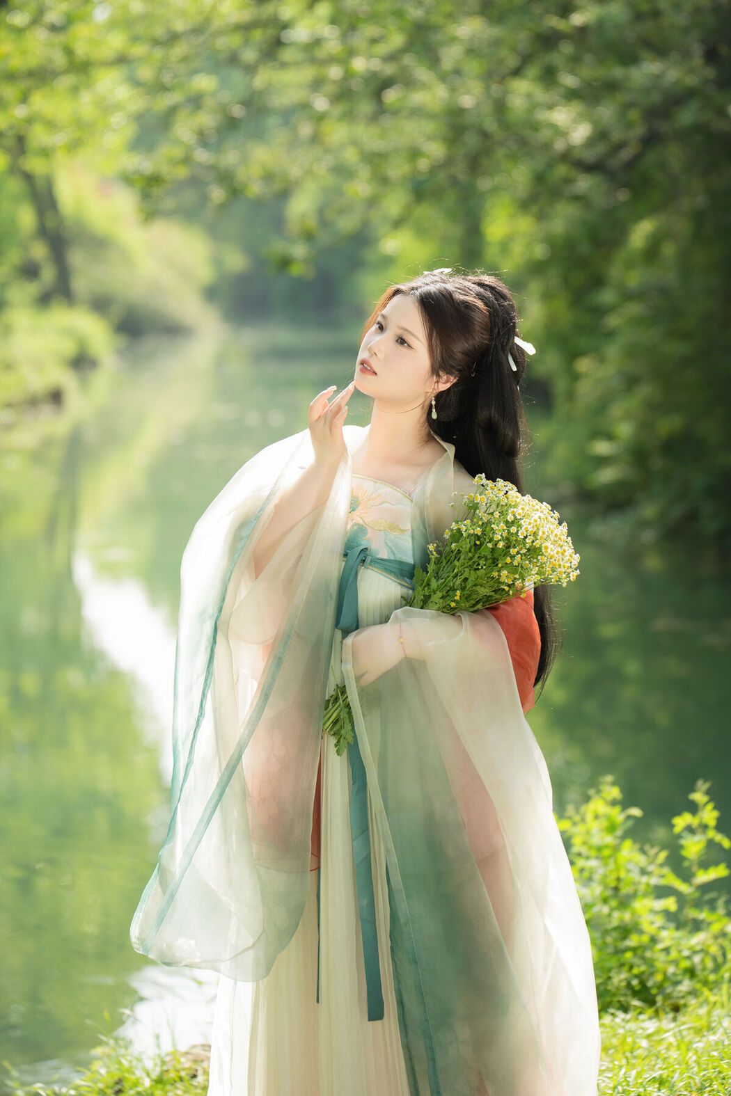 YiTuYu艺图语 Vol.8558 Xi Gua (25P)