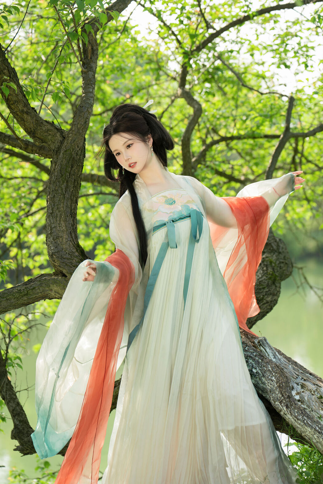 YiTuYu艺图语 Vol.8558 Xi Gua (25P)