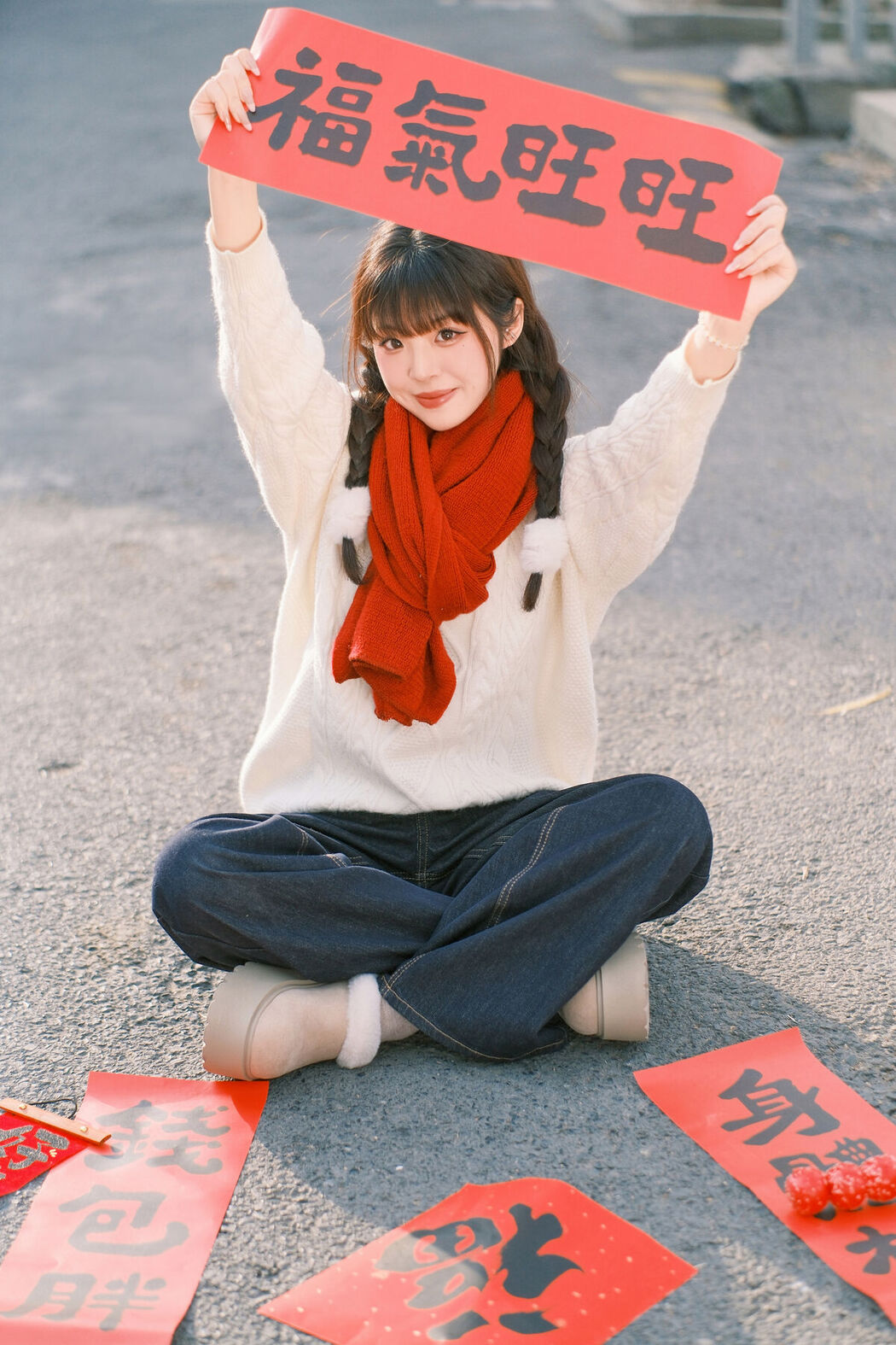 YiTuYu艺图语 Vol.8562 Sai Xi Xi Li Ma (44P)