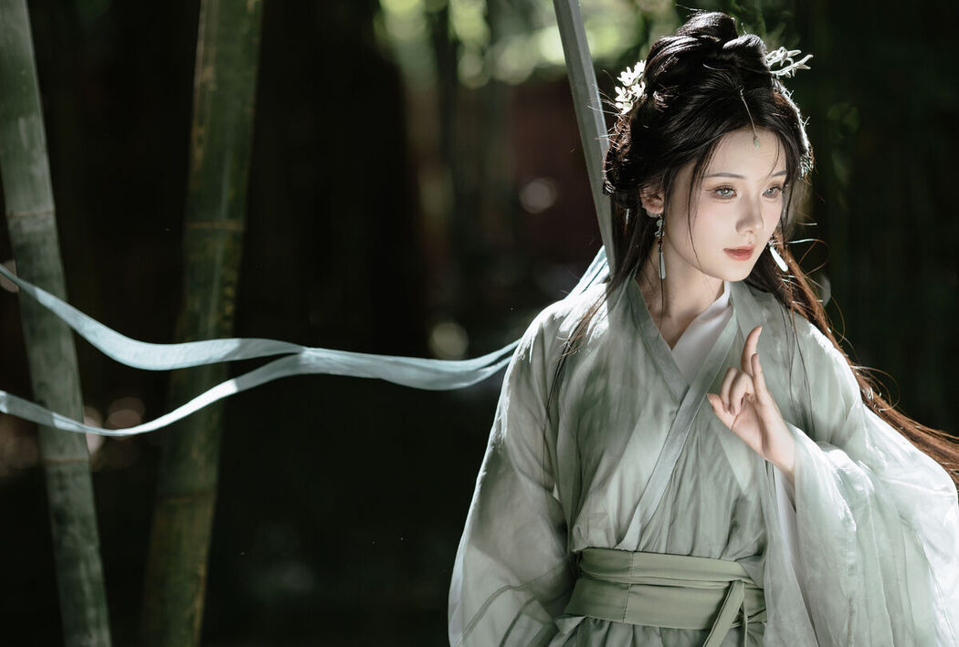 YiTuYu艺图语 Vol.8559 Yi Zhi Mu Yao Yao (21P)