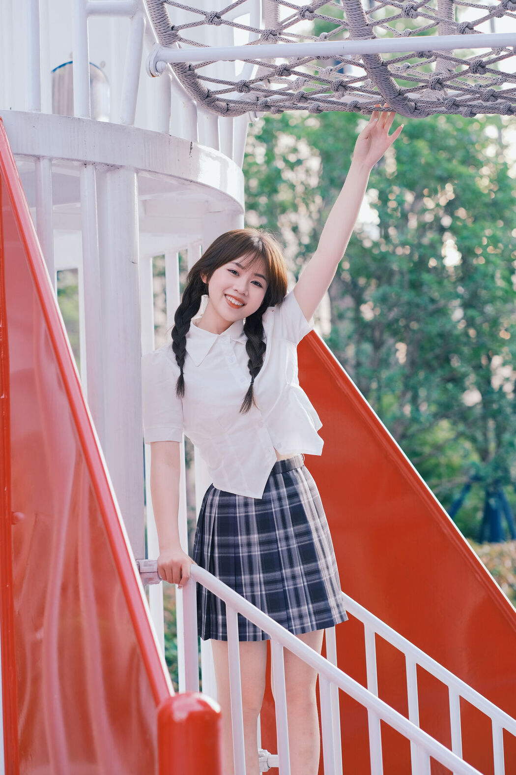 YiTuYu艺图语 Vol.8569 Pao Fu Xiao Fang (23P)