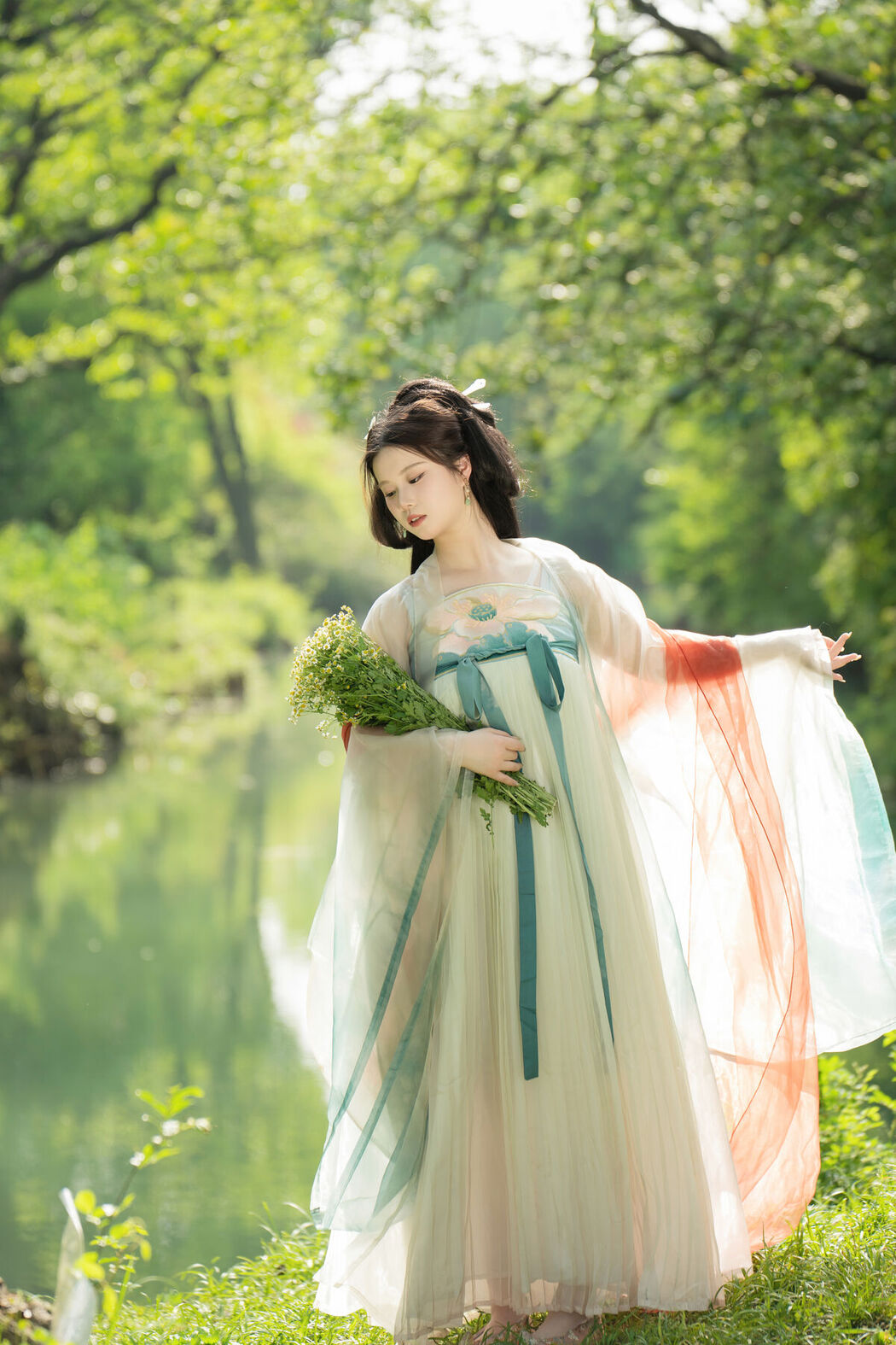 YiTuYu艺图语 Vol.8558 Xi Gua (25P)