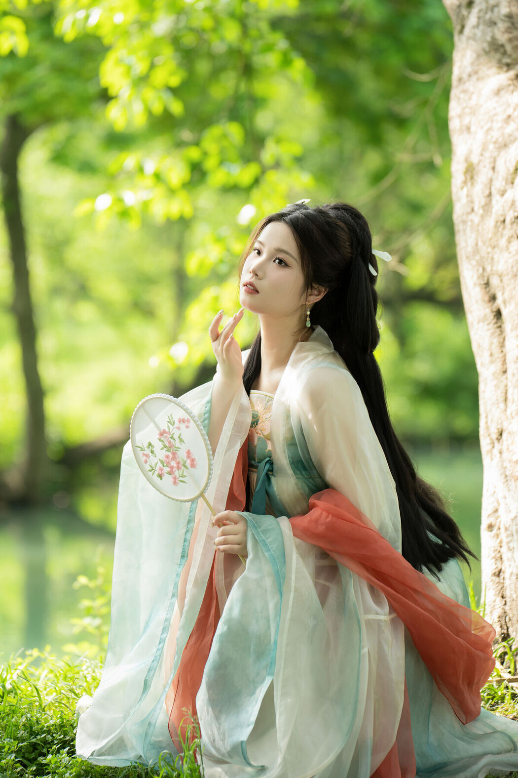 YiTuYu艺图语 Vol.8558 Xi Gua (25P)