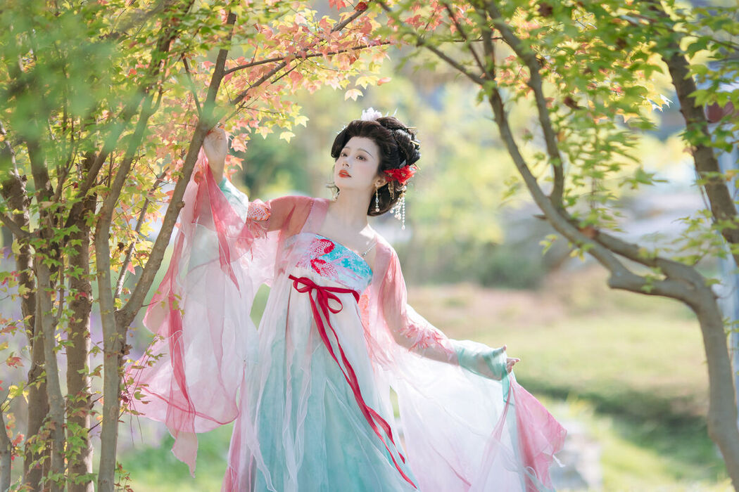 YiTuYu艺图语 Vol.8566 Shi Yu Shi Ya (21P)