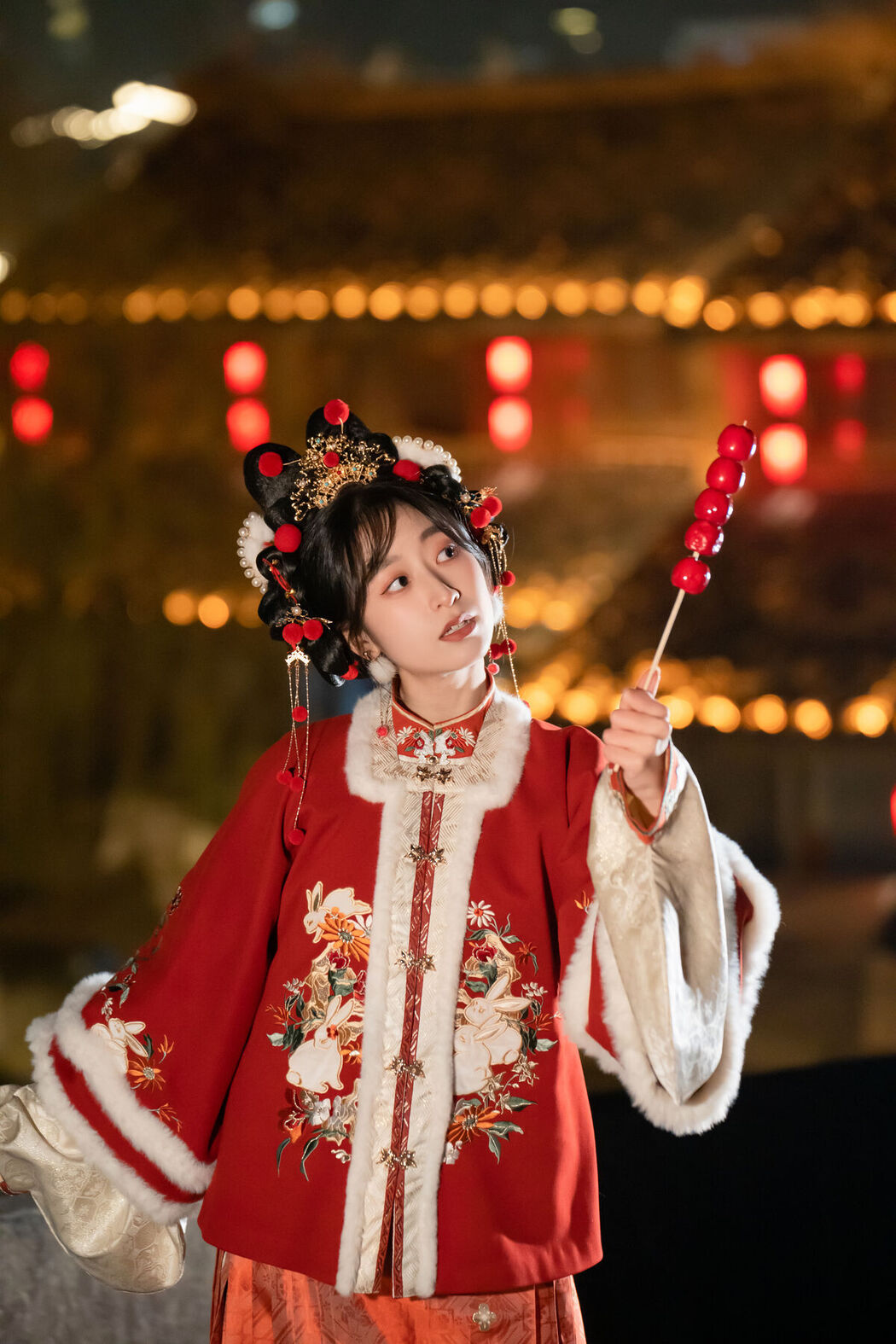 YiTuYu艺图语 Vol.8565 Xiao He (29P)