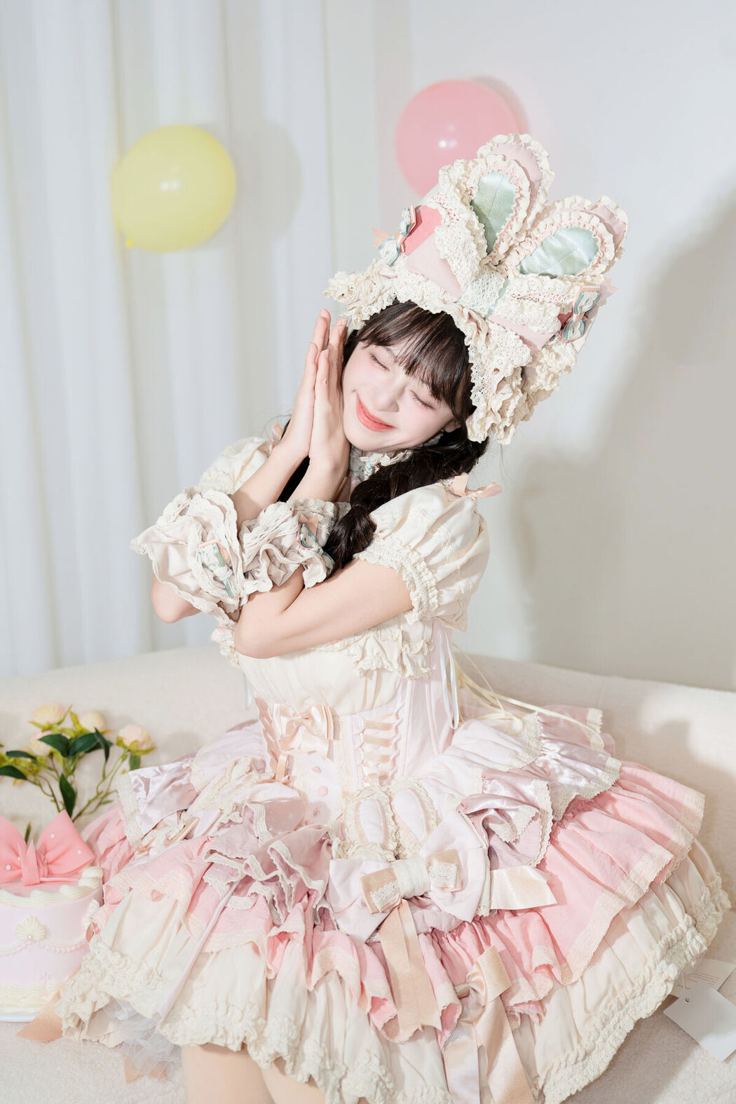 YiTuYu艺图语 Vol.8557 Xia Yu Xiao Nian (26P)