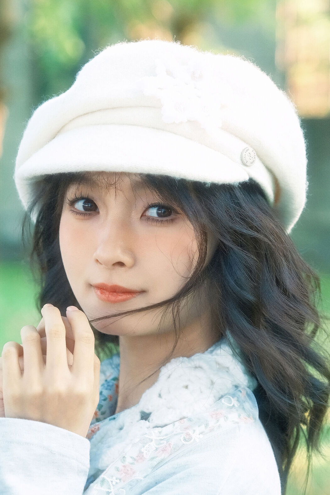 YiTuYu艺图语 Vol.8560 Wu Uzutaka Shojo (23P)