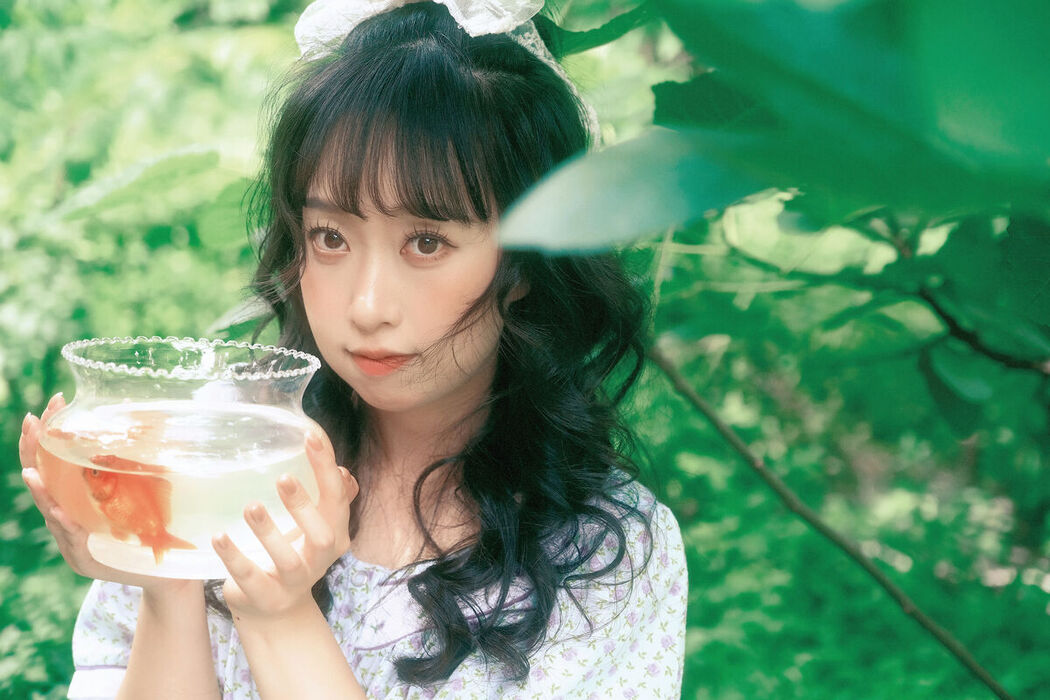 YiTuYu艺图语 Vol.8561 Yu Mi Mian (15P)