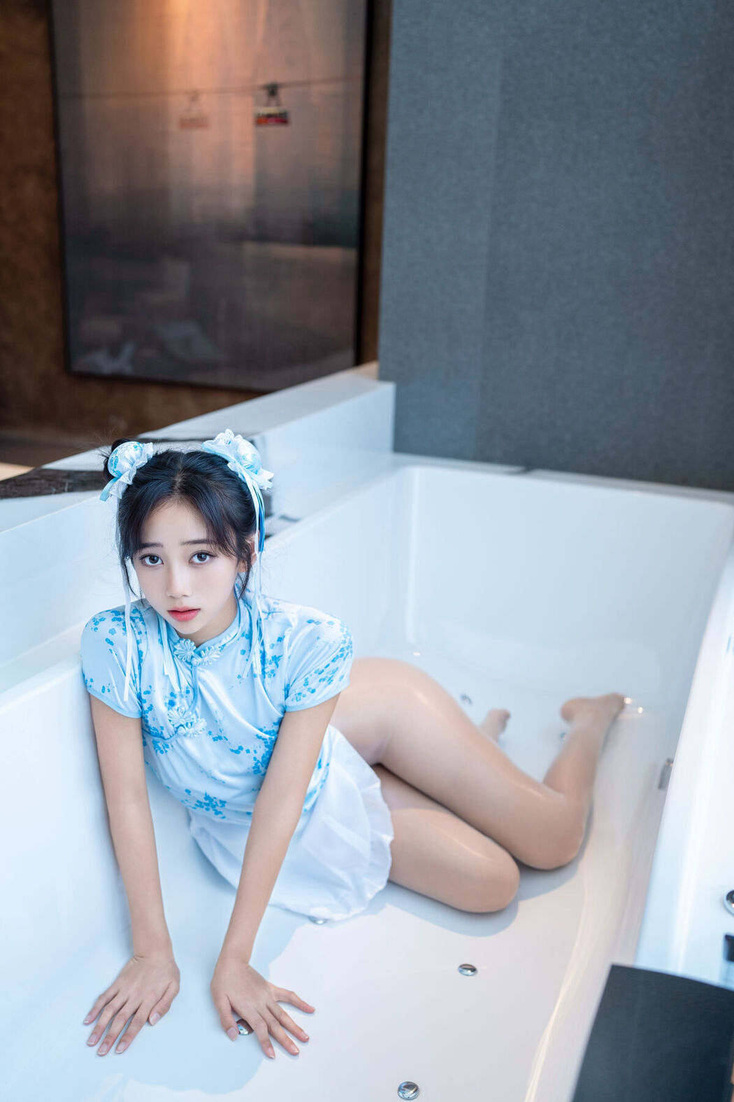 XiuRen秀人网 Uncensored Shi An An 时安安 – R18 秀人网模特 春丽青花瓷 (91P)