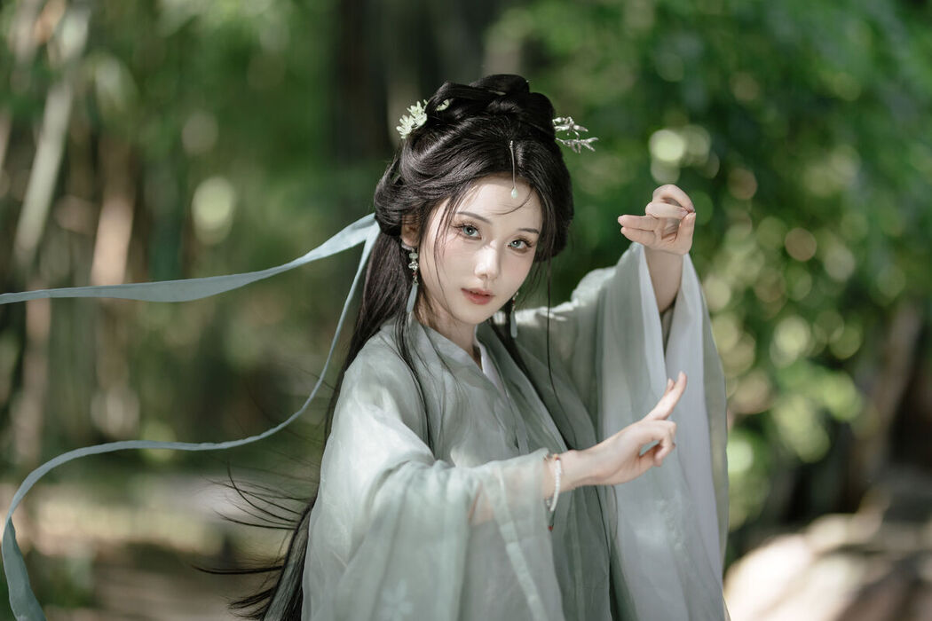 YiTuYu艺图语 Vol.8559 Yi Zhi Mu Yao Yao (21P)