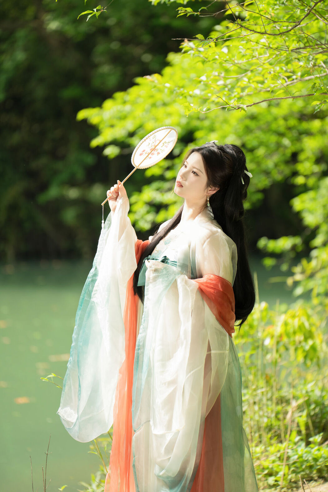 YiTuYu艺图语 Vol.8558 Xi Gua (25P)