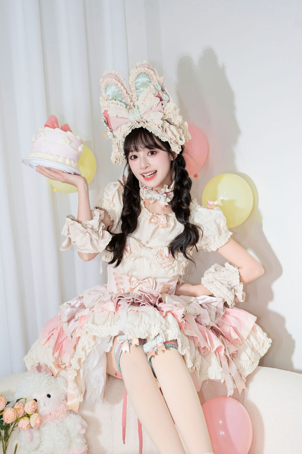 YiTuYu艺图语 Vol.8557 Xia Yu Xiao Nian (26P)