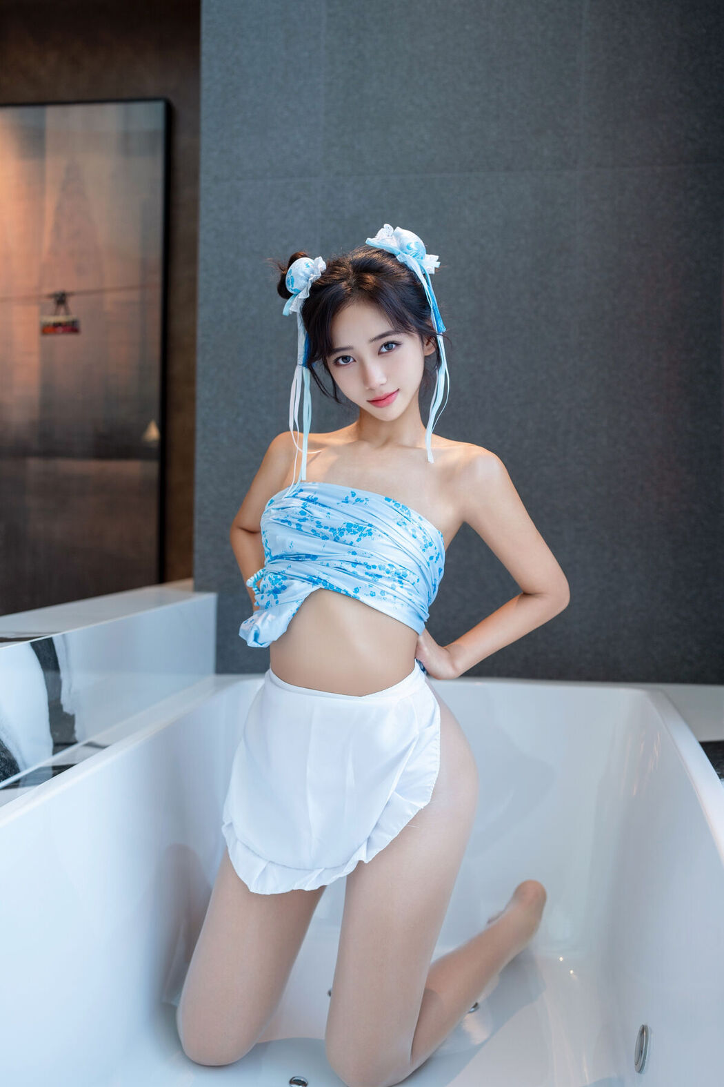 XiuRen秀人网 Uncensored Shi An An 时安安 – R18 秀人网模特 春丽青花瓷 (91P)